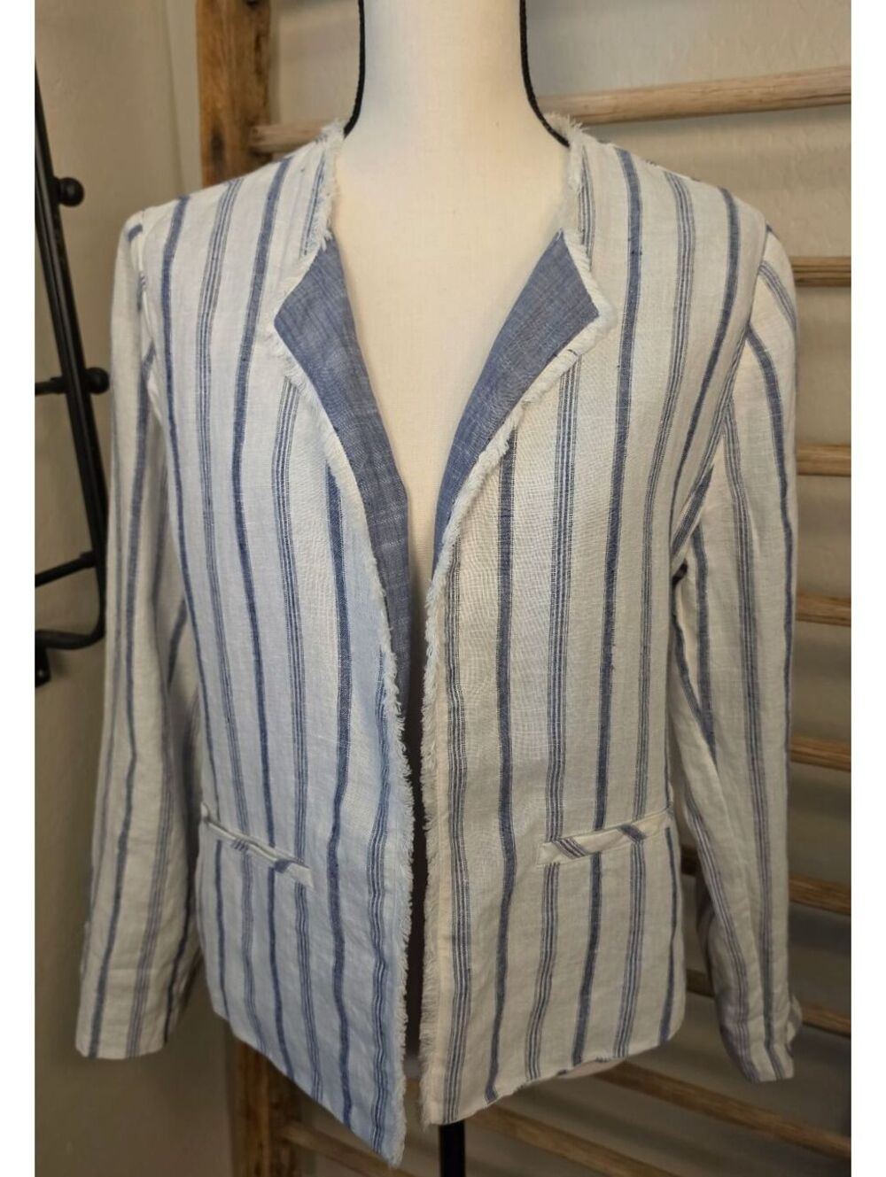 Chico's white and blue striped linen blend blazer